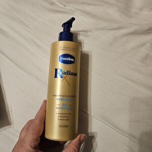 Vaseline Radiant X Even Tone Nourishing Body Lotion With 1% Niacinamide 11 Fl Oz